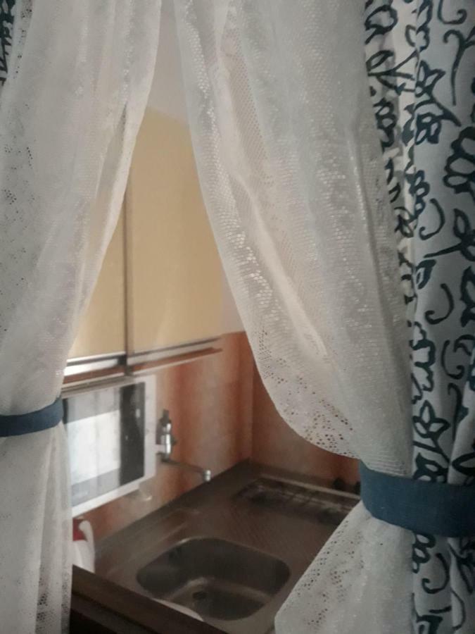 Apartments Garden ロヴィニ エクステリア 写真